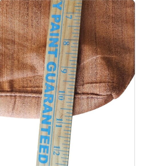 Stylish Modern Shoulder Bag With Wooden Handle NWOT Cloth Lightweight - Picture 13 of 15